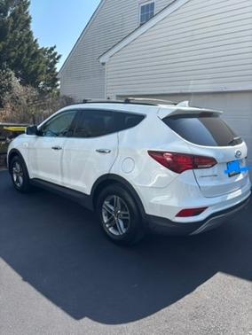 White 2017 Hyundai Santa Fe Sport 2.4L