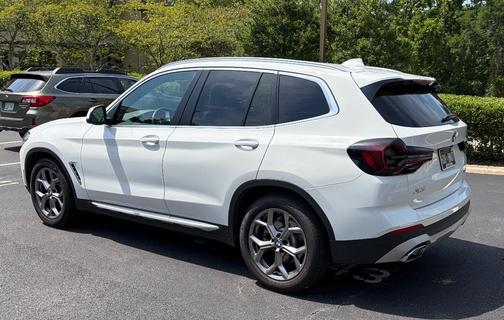 White 2022 BMW X3 xDrive30i