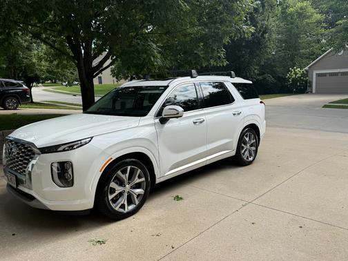 White 2021 Hyundai PALISADE Limited