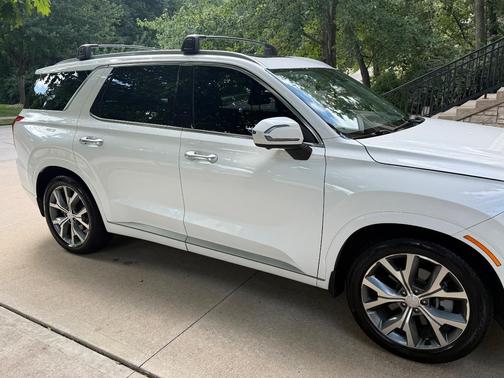 White 2021 Hyundai PALISADE Limited