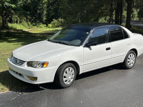 1998 Toyota Corolla LE