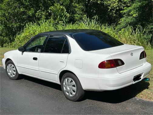 1998 Toyota Corolla LE