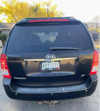 Black 2012 Kia Sedona EX