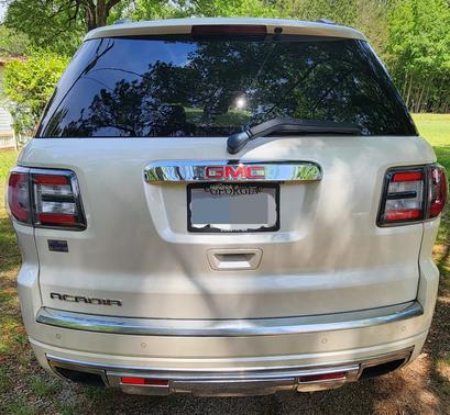 2015 GMC Acadia Denali