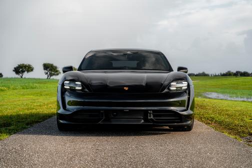 2020 Porsche Taycan Taycan Turbo