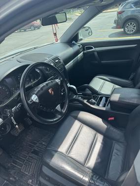 Silver 2006 Porsche Cayenne Cayenne