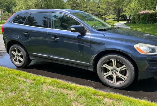2013 Volvo XC60 T6 Premier Plus