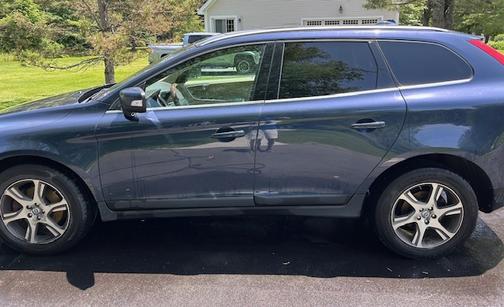 2013 Volvo XC60 T6 Premier Plus
