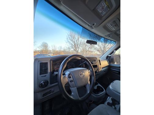 2012 Nissan NV Cargo 2500 SV