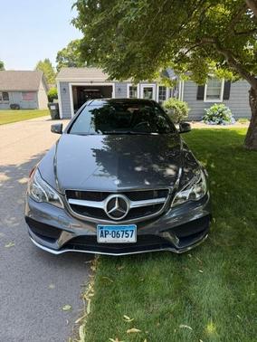 Gray 2014 Mercedes-Benz E-Class E 550