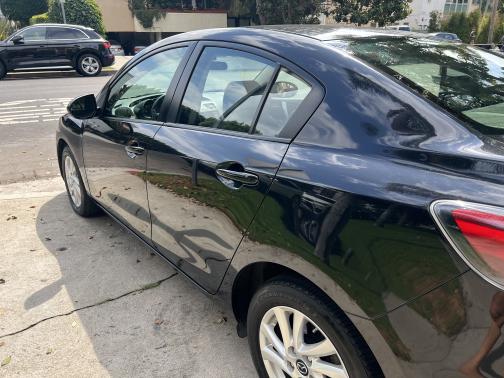 2013 Mazda Mazda3 i Grand Touring