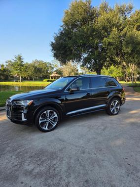 Black 2021 Audi Q7 55 Premium Plus