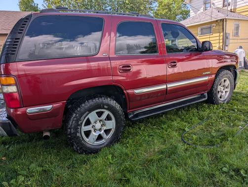 2002 GMC Yukon SLT
