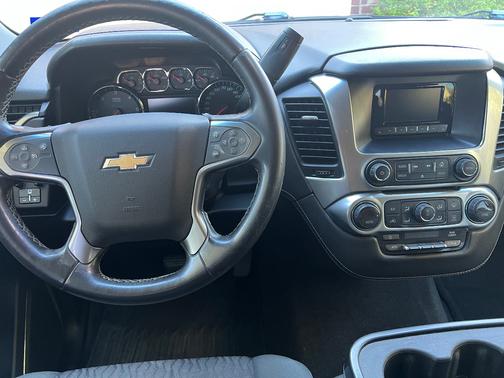 2015 Chevrolet Suburban 1500 LS