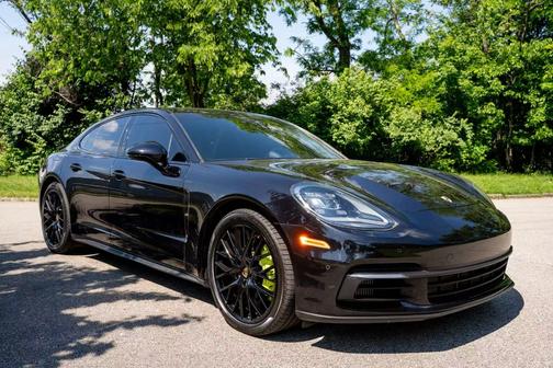 Black 2018 Porsche Panamera Panamera 4 E-Hybrid
