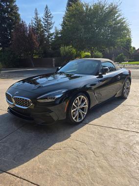 Black 2020 BMW Z4 sDrive30i