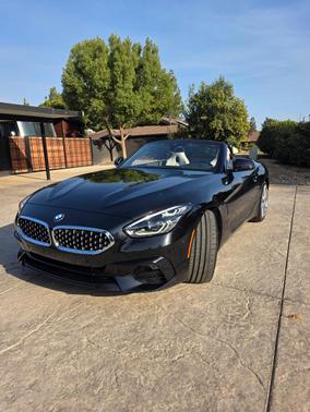 Black 2020 BMW Z4 sDrive30i