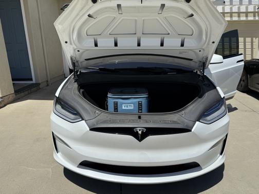 2022 Tesla Model X Long Range