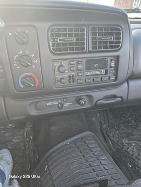 1999 Dodge Dakota Sport