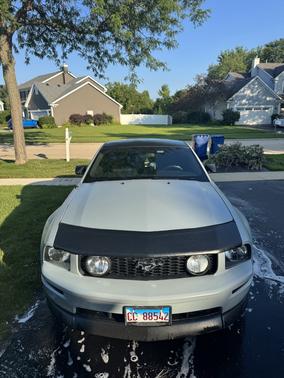 Gray 2005 Ford Mustang GT