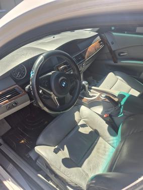 White 2007 BMW 550 i