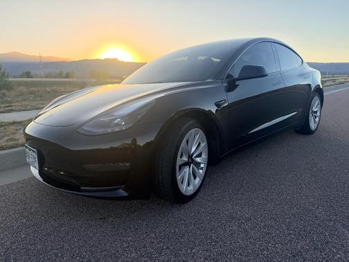 2022 Tesla Model 3 Long Range