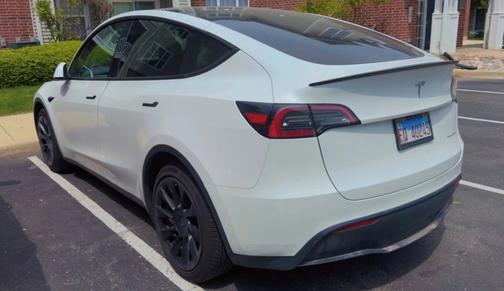 White 2023 Tesla Model Y Long Range