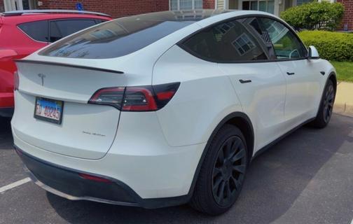 White 2023 Tesla Model Y Long Range