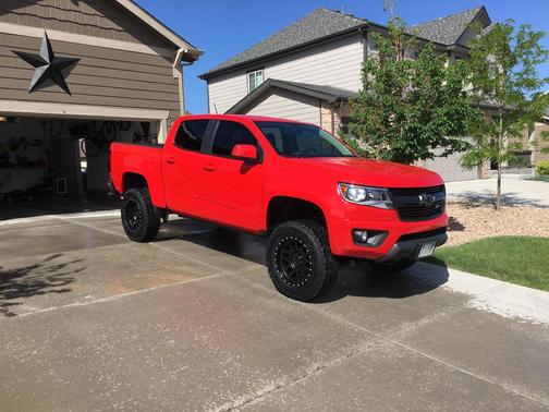 Red 2015 Chevrolet Colorado Z71