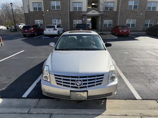 2007 Cadillac DTS Luxury