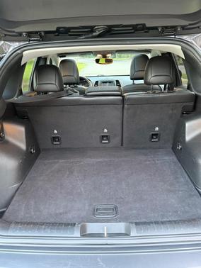 Gray 2019 Jeep Cherokee Latitude Plus