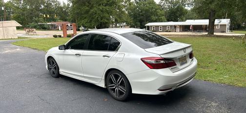 2017 Honda Accord Sport SE