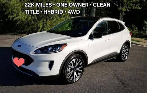 White 2020 Ford Escape SE Sport Hybrid