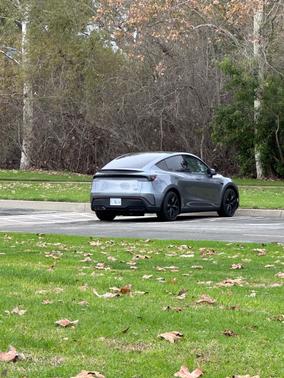 2026 Tesla Model Y Performance AWD