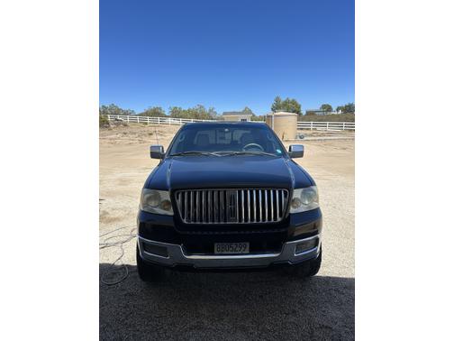 2006 Lincoln Mark LT Base