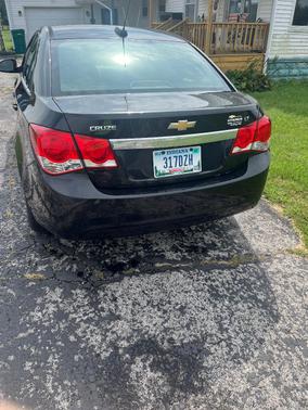 Black 2015 Chevrolet Cruze 1LT