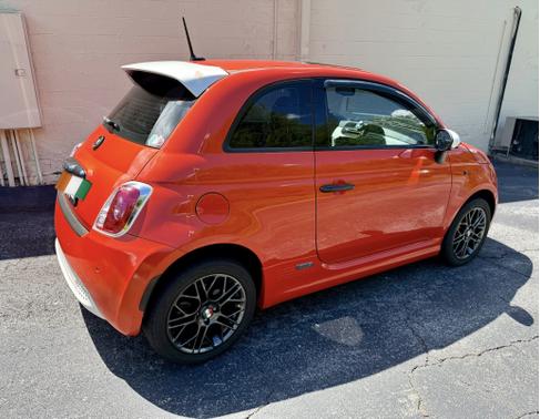 2015 FIAT 500e Battery Electric