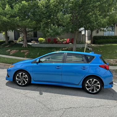 Blue 2016 Scion iM Base