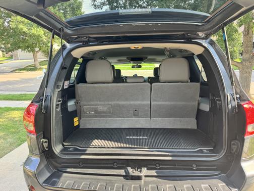 2016 Toyota Sequoia Platinum