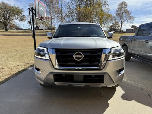 2021 Nissan Armada SV