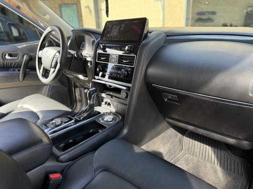 2021 Nissan Armada SV