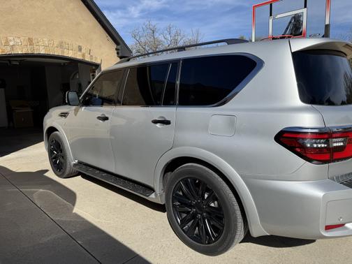 2021 Nissan Armada SV