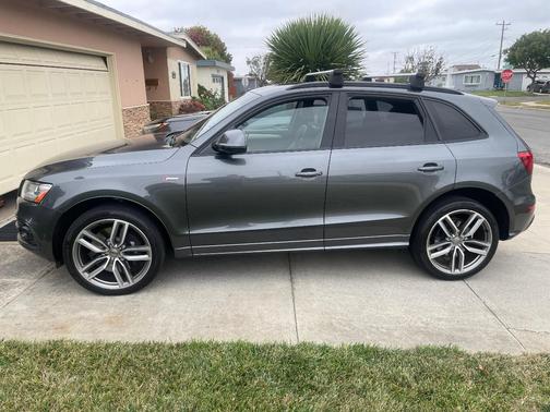 Gray 2015 Audi SQ5 3.0T Premium Plus