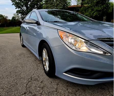 2014 Hyundai SONATA GLS