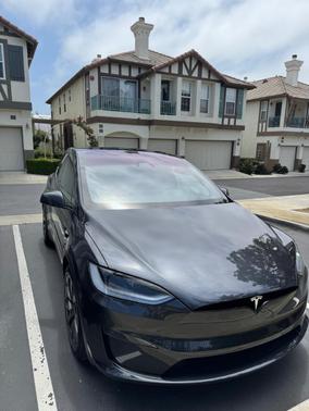 2025 Tesla Model X AWD