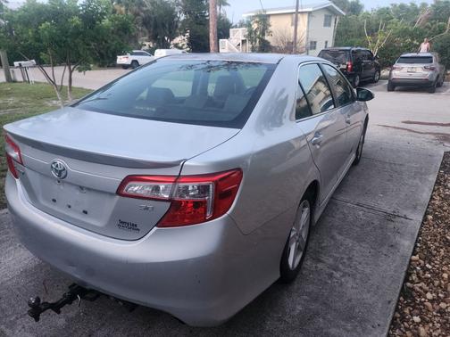 2014 Toyota Camry SE