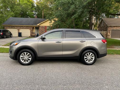 2018 Kia Sorento L
