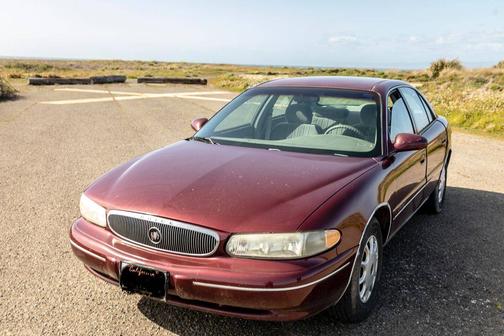 Photo 1 of 2 of 1998 Buick Century Custom