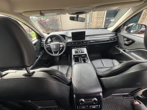 2021 Lincoln Aviator Standard AWD
