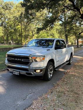 White 2021 RAM 1500 Big Horn/Lone Star